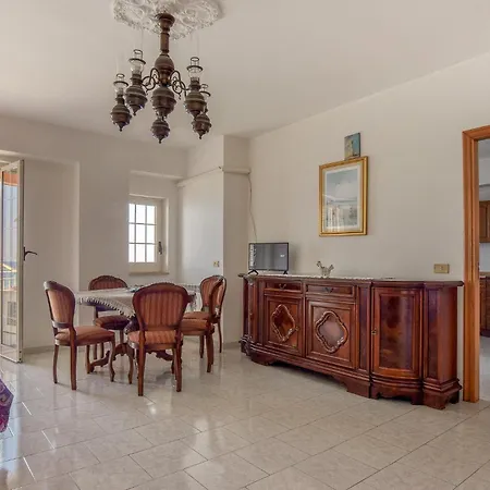 Apartment Beautiful In Marina Di Caronia